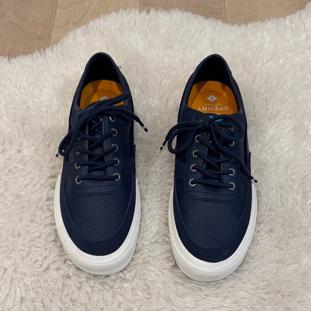Sperry Men's Dark Blue and White Sneakers